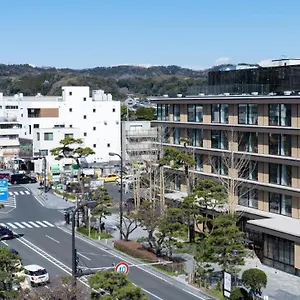 Metropolitan Kamakura